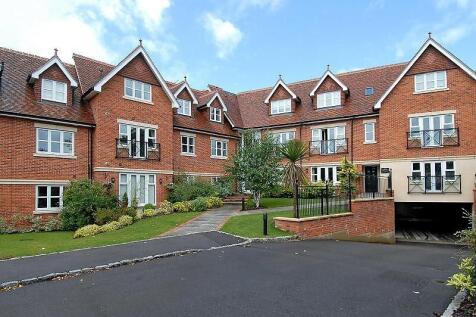 Upcross Gardens fron