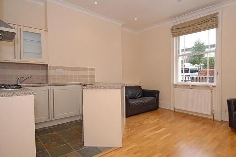 Living/kitchen