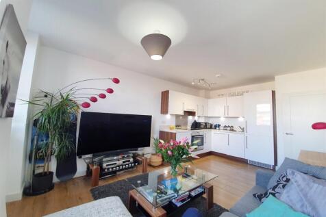 Living&#43;area