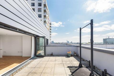 Roof terrace