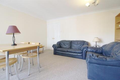 Living&#43;area