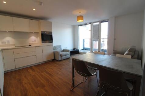 Lounge/Kitchen