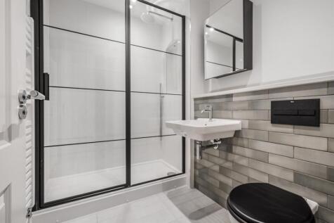 En-suite shower room
