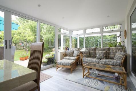 Conservatory 2.jpg