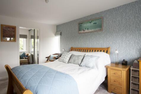 Bedroom 1.4.jpg