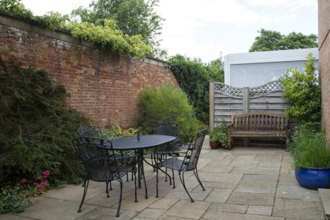 Garden 13.jpg