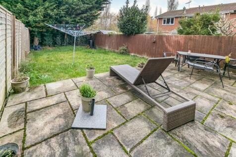 PXL_20241114_140045837.RAW-01.COVER.jpg