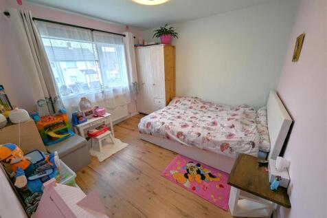 PXL_20250212_121106182.RAW-01.COVER.jpg