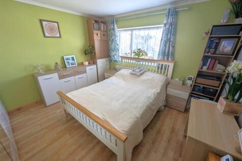PXL_20250320_112244533.RAW-01.COVER.jpg