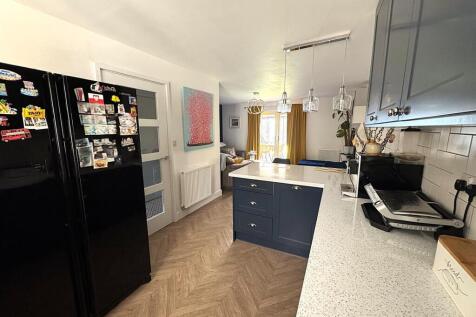 thumbnail_image1 (4).jpg