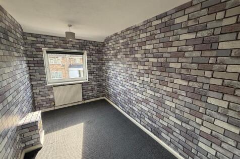 Bedroom 3.jpg