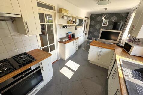 thumbnail_image4 (1).jpg