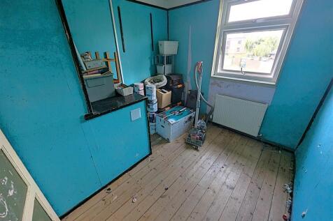 PXL_20250618_111803973.RAW-01.COVER.jpg