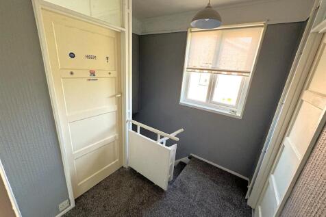 thumbnail_image1 (1).jpg