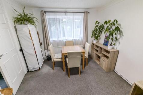PXL_20250115_105757955.RAW-01.COVER.jpg