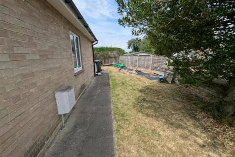 PXL_20250701_115217294.RAW-01.COVER.jpg