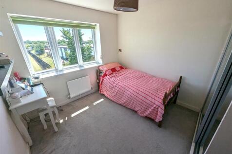 PXL_20250712_123246476.RAW-01.COVER.jpg