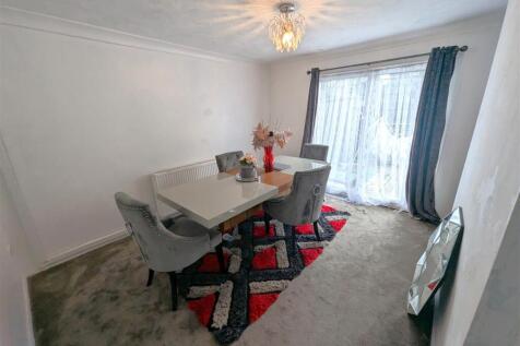 PXL_20250221_142552901.RAW-01.COVER.jpg