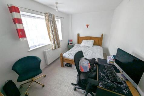PXL_20250221_142433724.RAW-01.COVER.jpg