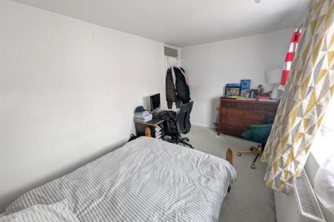 PXL_20250221_142443659.RAW-01.COVER.jpg