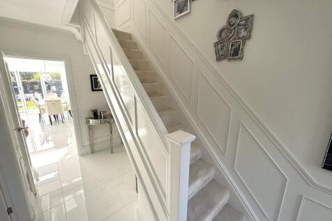 thumbnail_image1 (8).jpg