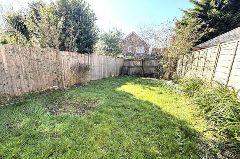Melford Garden 1.jpg