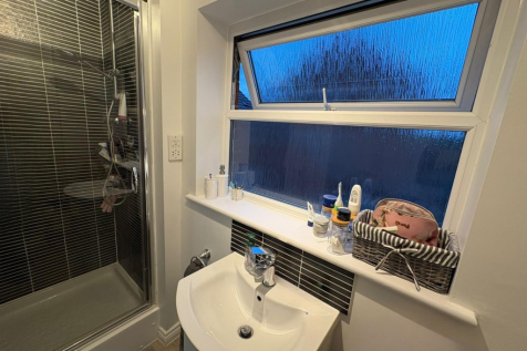 Untitled design - 2025-11-06T130017.749.png