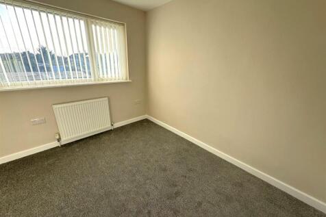 WhatsApp Image 2025-11-17 at 13.14.34 (1).jpeg