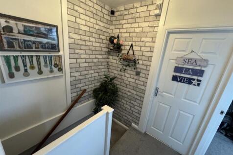 thumbnail_image2 (1).jpg