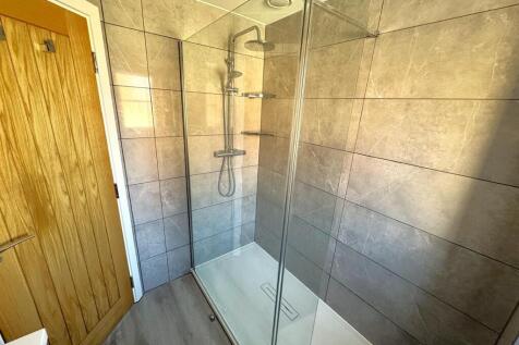 thumbnail_image2 (3).jpg