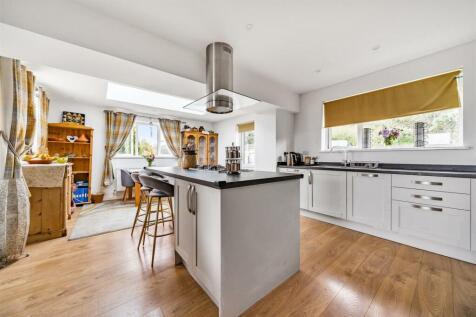 Blachford OpenPlan Kitchen.jpg
