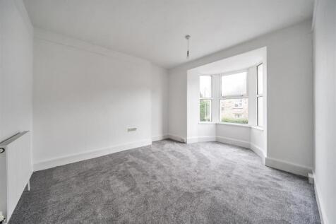Moor View Bed 1.JPG