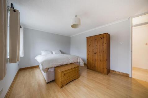 Barons Pyke Bed 1..jpg