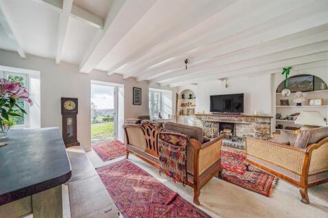 High Torr N Sitting Room.jpg