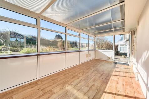 Brakefield Conservatory.jpg