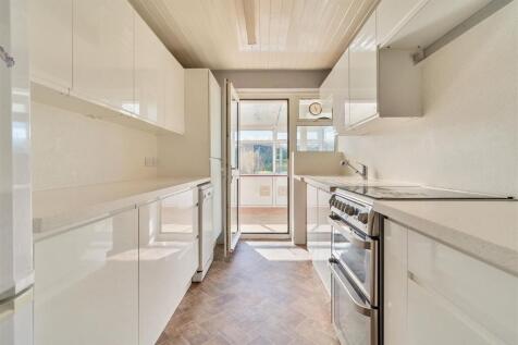 Brakefield Kitchen..jpg
