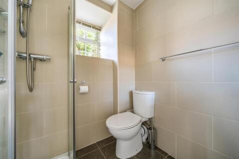 Courtyard Shower Room.jpg