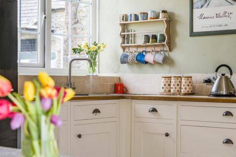 Courtyard Kitchen..jpg