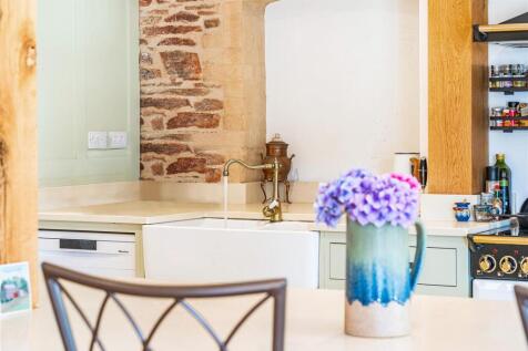 Ludd House Kitchen...jpg