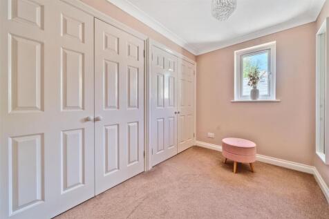 Eden Dressing Room.jpg