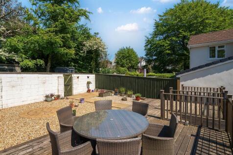 Uphill Decking.jpg