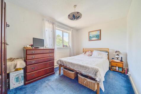 Wood Park Bed 1.jpg