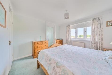 Spinney Bed 2..jpg