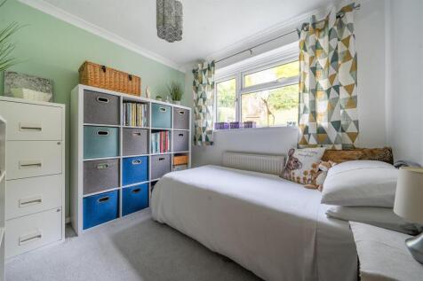 Henlake Bed 3.jpg