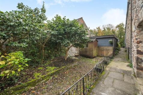 Harris Cotts Shared Path &amp; Private Space.jpg