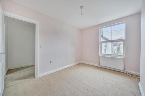 Market Road Bed 2..jpg