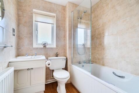 Primrose Bathroom.jpg