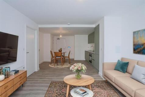 kimpton-road-lounge - Living Room - Standard - 1.j
