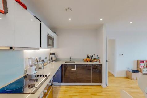 8395628-interior15-800.jpg