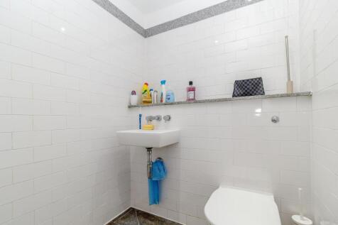 8403338-interior03-800.jpg
